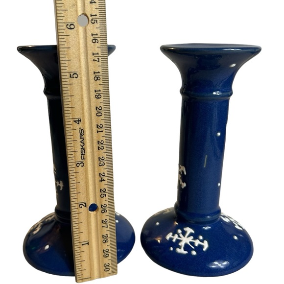 Blue White Snowflake Taper Candle Holder Vintage 90s Hermitage Pottery Christmas - Picture 3 of 5